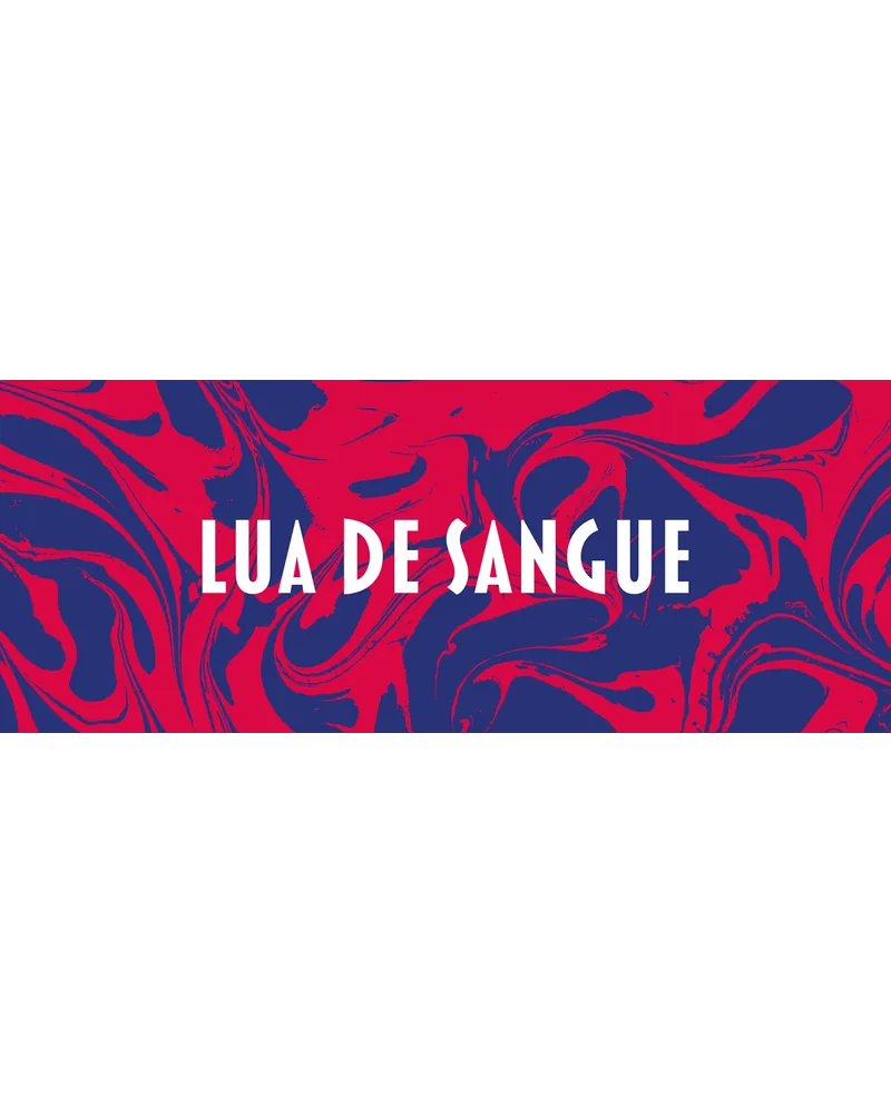Título Lua de Sangue em branco sobre ilustração vermelha e azul